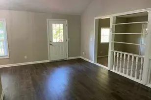 723 Lookout Pointe, Lawrenceville, GA 30043 - Photo 2
