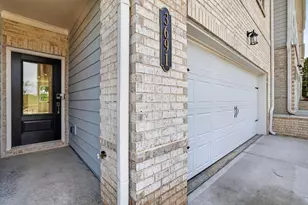 3691 Sagecrest Dr, Buford, GA 30519 - Photo 2