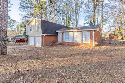 392 Harmony Grove Road, Lilburn, GA 30047 - Photo 2
