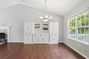 4098 Parks Rd, Flowery Branch, GA 30542 - Photo 12
