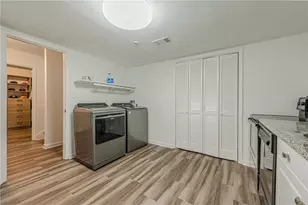 526 Gardenia Ln, Marietta, GA 30068 - Photo 16