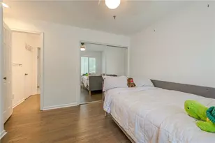 526 Gardenia Ln, Marietta, GA 30068 - Photo 10