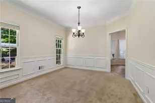 1139 Cool Springs Dr, Kennesaw, GA 30144 - Photo 4