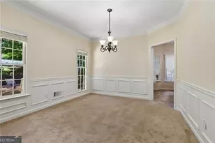 1139 Cool Springs Dr, Kennesaw, GA 30144 - Photo 2