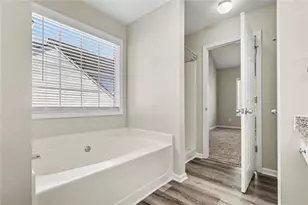 4489 Chestnut Lake Ave, Lithonia, GA 30038 - Photo 16