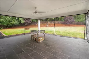 709 Roxholly Ln, Buford, GA 30518 - Photo 28