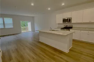 2582 Adventure Wy, Doraville, GA 30360 - Photo 2