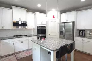 4358 Mantova Dr, Buford, GA 30519 - Photo 4