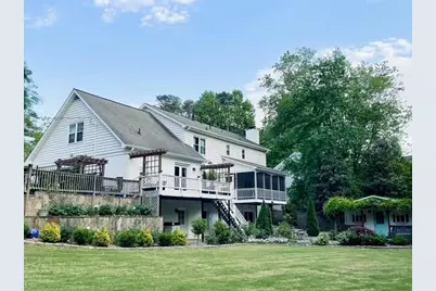 249 Woodlawn Drive NE, Marietta, GA 30067 - Photo 2