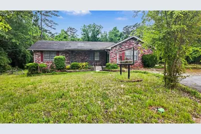 945 S Hairston Road, Stone Mountain, GA 30088 - Photo 36