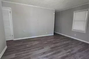 3645 Saturn Dr, Atlanta, GA 30331 - Photo 2