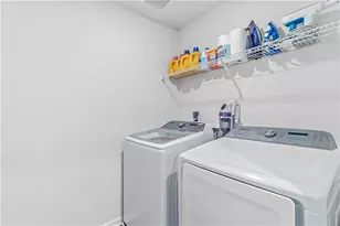 5321 Glade Park Dr, Lilburn, GA 30047 - Photo 24