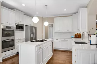 741 E Shore Drive, Canton, GA 30114 - Photo 12