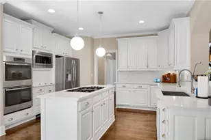 741 E Shore Dr, Canton, GA 30114 - Photo 12