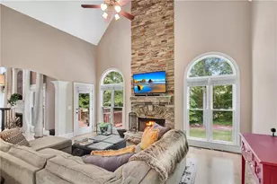 741 E Shore Dr, Canton, GA 30114 - Photo 16