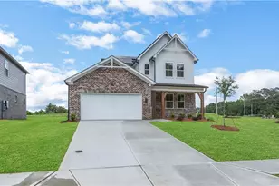 643 Dugout Dr, Lawrenceville, GA 30043 - Photo 2