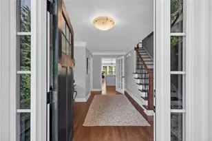 720 Paddock Ct, Alpharetta, GA 30009 - Photo 2