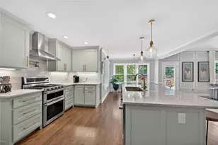 720 Paddock Ct, Alpharetta, GA 30009 - Photo 4