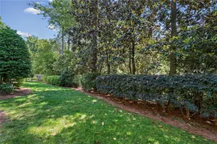 4371 Club Dr NE, Atlanta, GA 30319 - Photo 60
