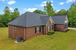 143 Pace Rd, Toccoa, GA 30577 - Photo 8