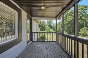 290 Dock Hyde Rd, Carrollton, GA 30116 - Photo 6