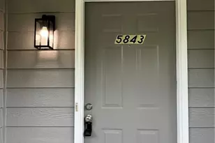 5843 Summerglen Ln, Atlanta, GA 30349 - Photo 2