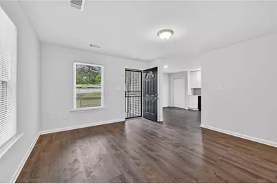 3239 McHenry Avenue, Decatur, GA 30079 - Photo 4