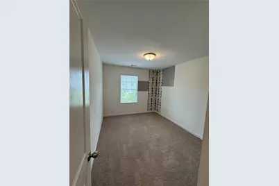 2330 McKenna Square Drive, Lithonia, GA 30058 - Photo 10