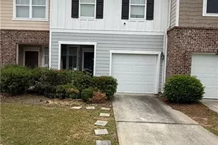 2330 McKenna Square Dr, Lithonia, GA 30058 - Photo 1