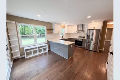 1772 Huntingford Drive, Marietta, GA 30068 - Photo 2