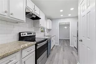 4380 Cary Dr, Snellville, GA 30039 - Photo 18