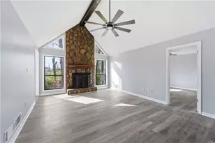 4380 Cary Dr, Snellville, GA 30039 - Photo 4