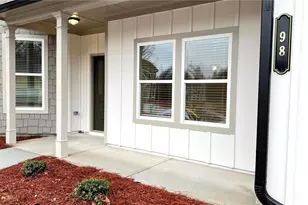 98 Fox Crk Dr, Braselton, GA 30517 - Photo 2