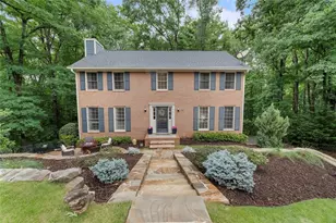 515 Bellfield Ct, Roswell, GA 30076 - Photo 4