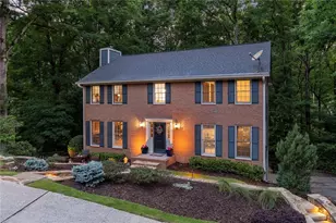 515 Bellfield Ct, Roswell, GA 30076 - Photo 10