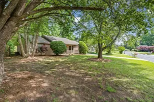 4627 Simpson Mill Ln, Duluth, GA 30096 - Photo 6