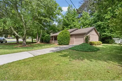 4627 Simpson Mill Lane, Duluth, GA 30096 - Photo 4