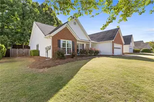 5627 Blanchard Pl, Sugar Hill, GA 30518 - Photo 2