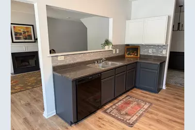 140 Stillwood, Newnan, GA 30265 - Photo 6