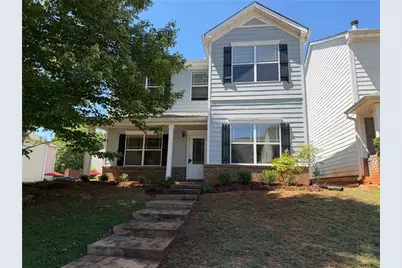 140 Stillwood, Newnan, GA 30265 - Photo 1