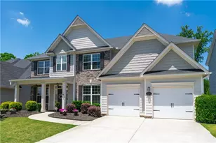 121 Crest Brooke Dr, Canton, GA 30115 - Photo 2