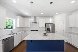 121 Crest Brooke Dr, Canton, GA 30115 - Photo 18