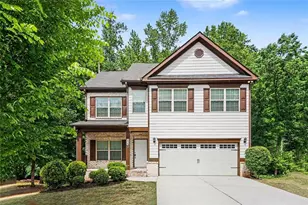 825 Sassafras Ln, Hoschton, GA 30548 - Photo 1