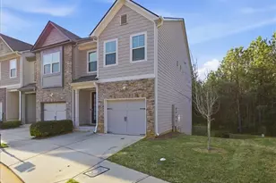 1000 Belfry Terrace, Fairburn, GA 30213 - Photo 2