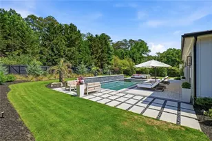 1267 Thomas Cir, Roswell, GA 30075 - Photo 44