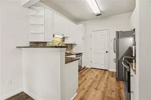 6115 Woodland Ln, Alpharetta, GA 30009 - Photo 8