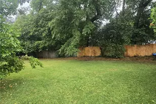 3938 Edgewood Cir, Columbus, GA 31907 - Photo 6