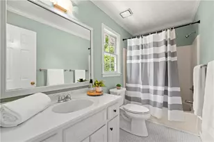 1020 Forest Park Ln, Suwanee, GA 30024 - Photo 22