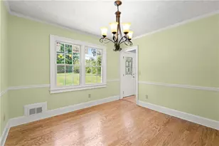 1020 Forest Park Ln, Suwanee, GA 30024 - Photo 6