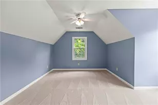 1020 Forest Park Ln, Suwanee, GA 30024 - Photo 24